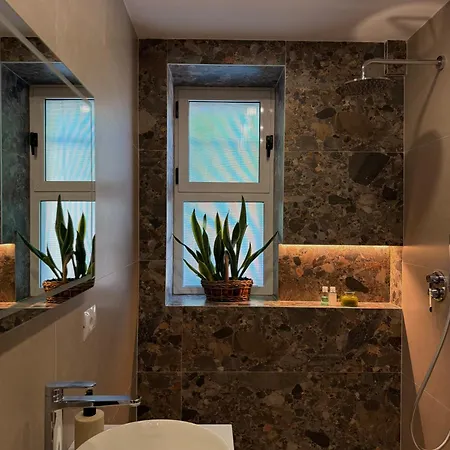 Nest Privé