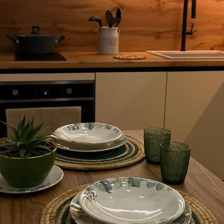 Nest Privé * Tirana